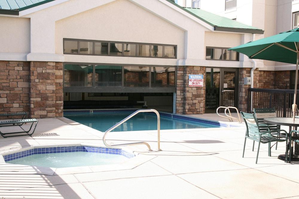 Hampton Inn&Suites Pueblo-Southgate Exterior foto