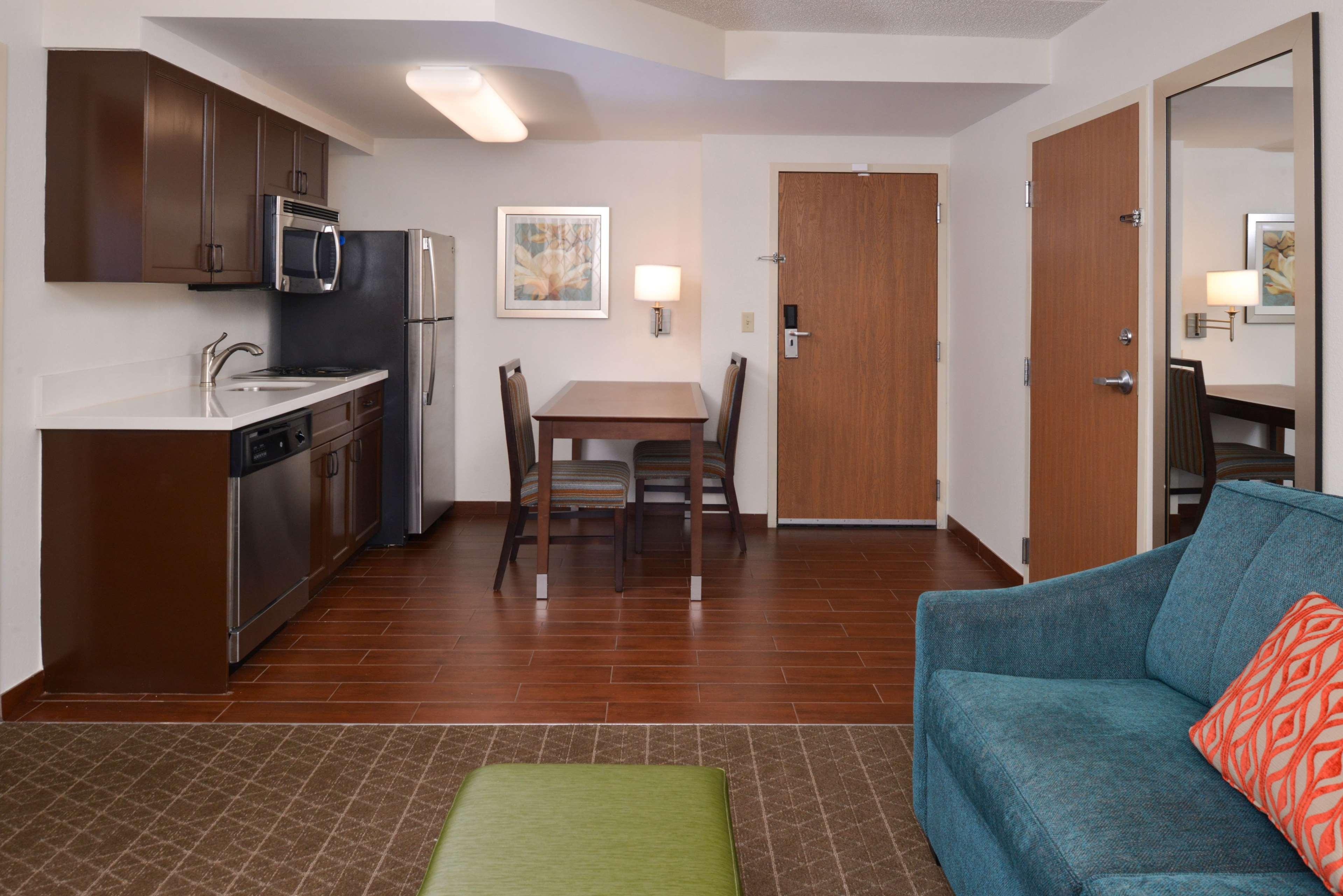 Hampton Inn&Suites Pueblo-Southgate Exterior foto
