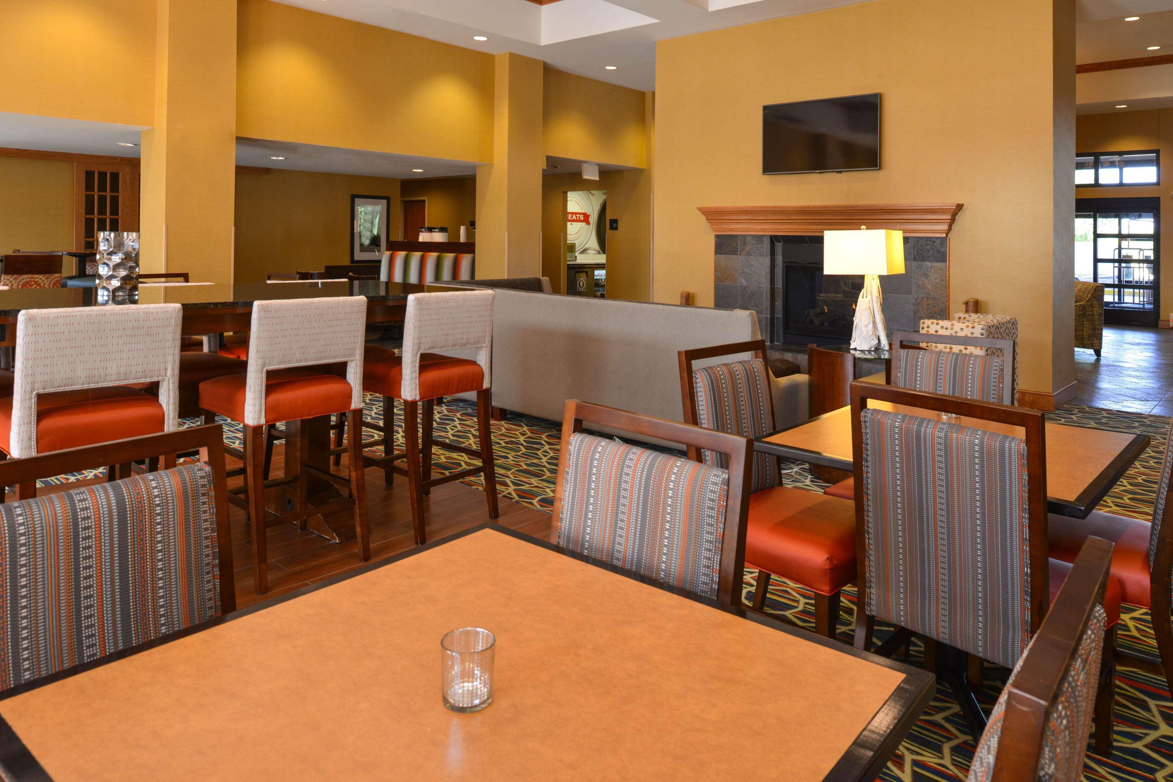 Hampton Inn&Suites Pueblo-Southgate Exterior foto
