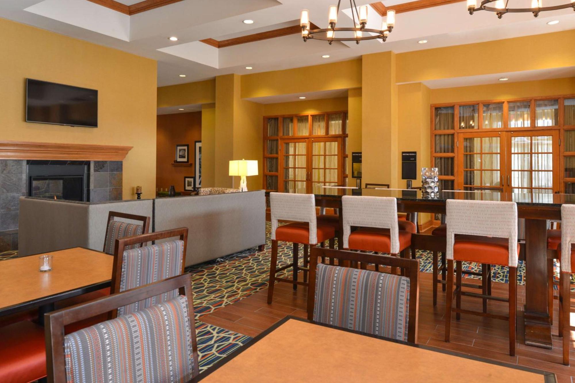 Hampton Inn&Suites Pueblo-Southgate Exterior foto